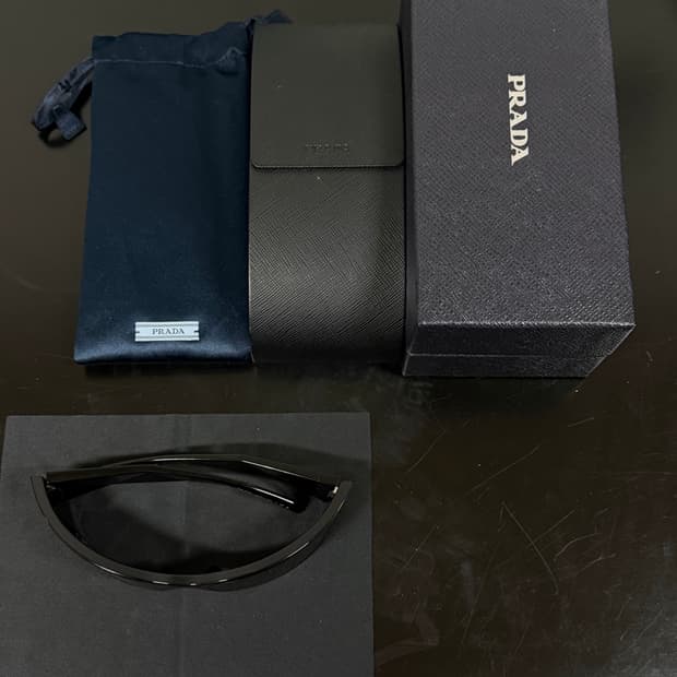 프라다 SPR A1 선글라스