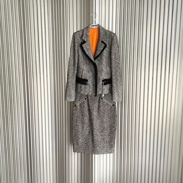 Castelbajac wool set-up