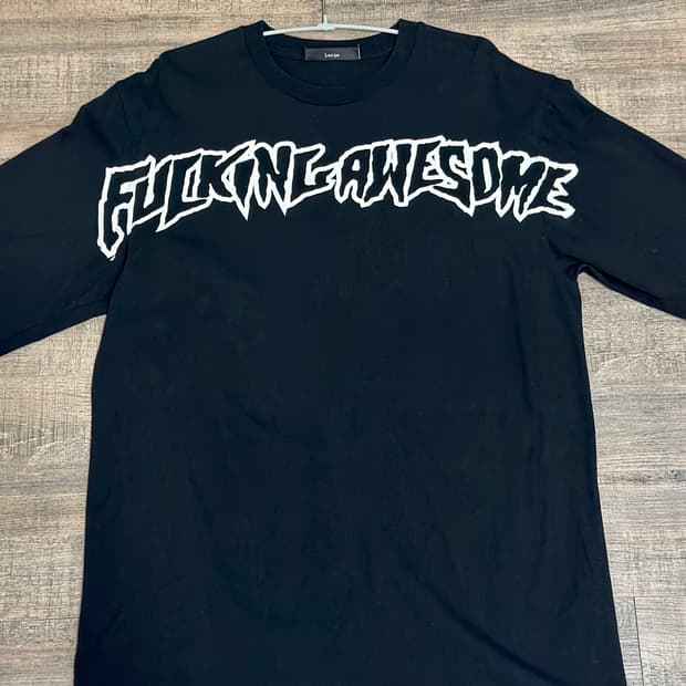 뻐킹어썸 (Fucking Awesome) 로고 롱슬리브 블랙