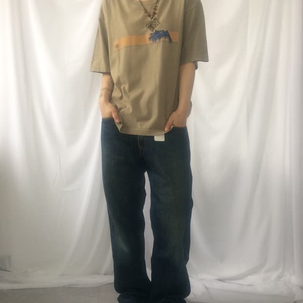 Stussy t shirt