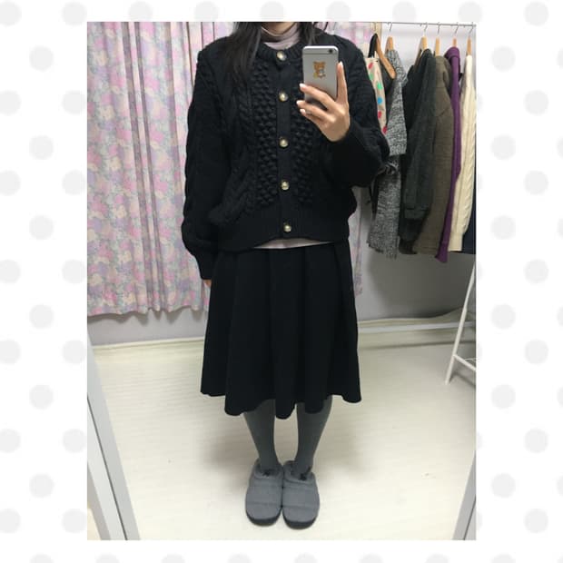 블랙 도톰 가디건