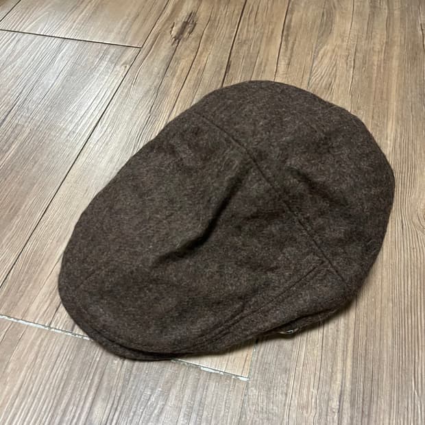 Vintage brown hunting cap