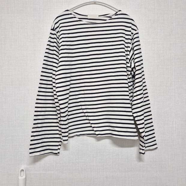스트라이프 긴팔 티셔츠