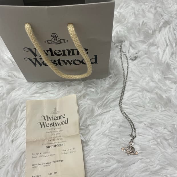 비비안웨스트우드 하트 목걸이