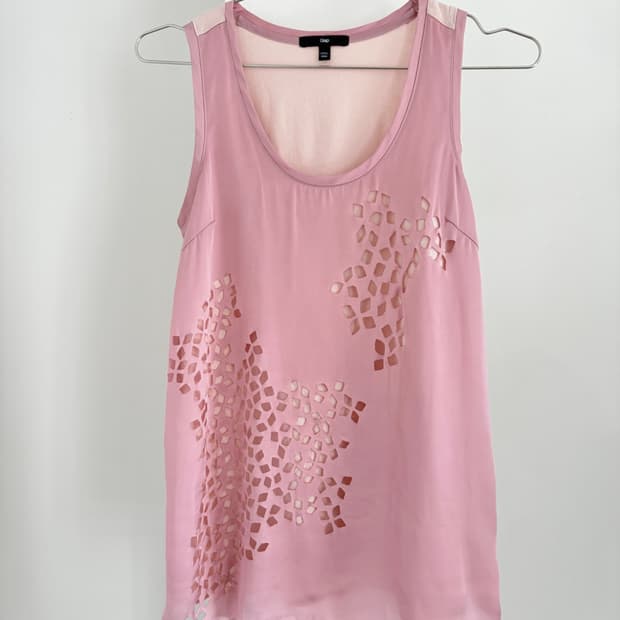GAP sleeveless