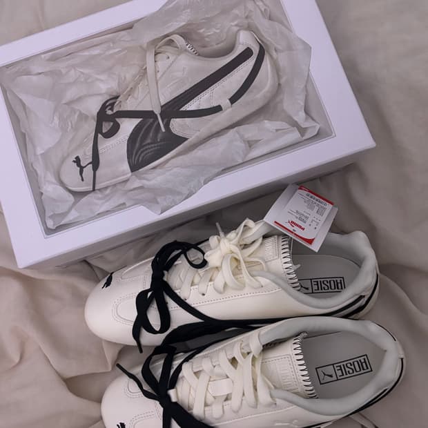 퓨마x로제 스피드캣 250 웜화이트