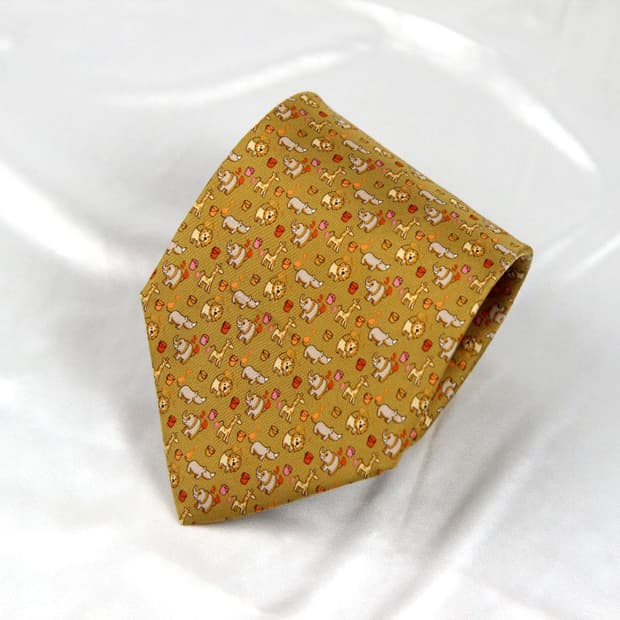 페라가모 9.5cm A+등급 남자 명품 넥타이