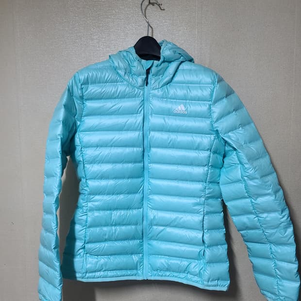 아디다스 초경랑 다운패딩