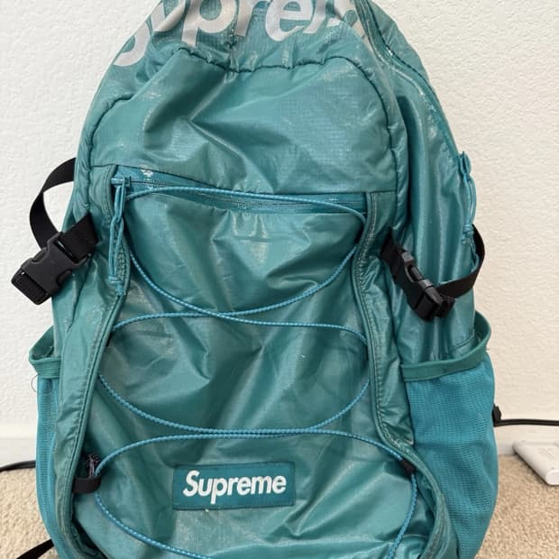 17FW 슈프림 백팩 다크 틸