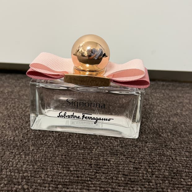 페라가모 시뇨리나 EDP 50ml