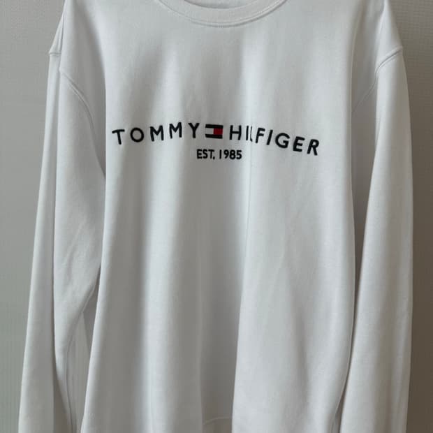 타미힐피거 맨투맨