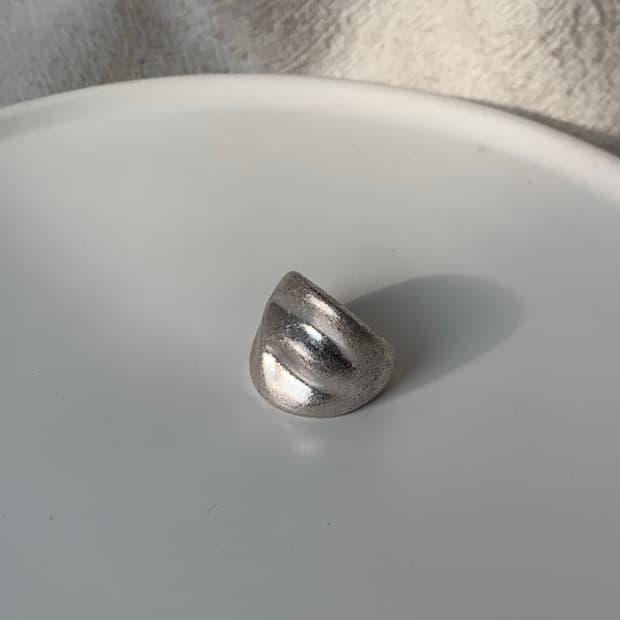 Wave ring
