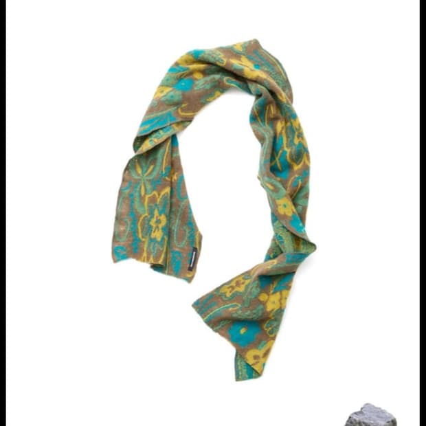 해칭룸 플로럴 자카드 머플러 옐로