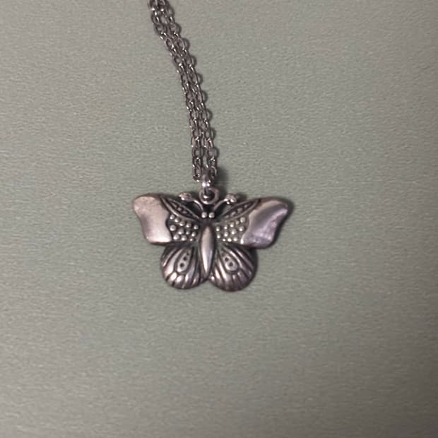 빈티지 나비 목걸이