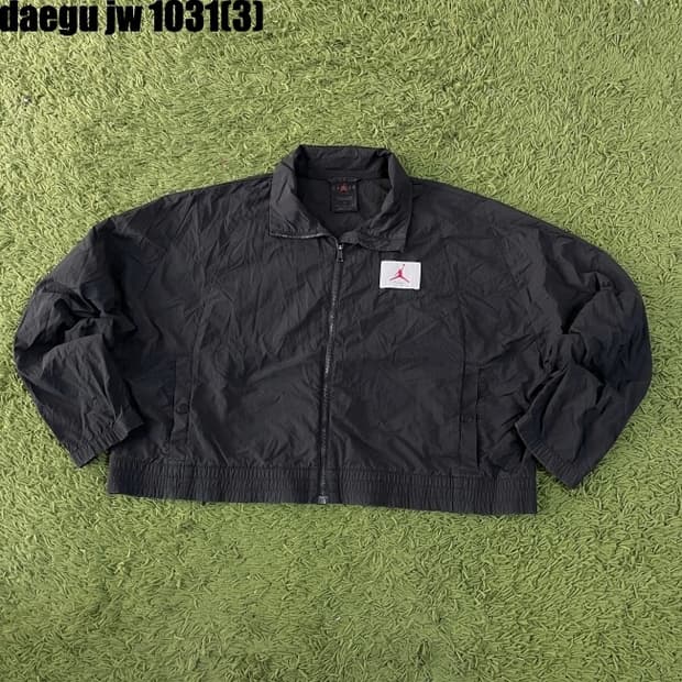 조던 크롭 바람막이