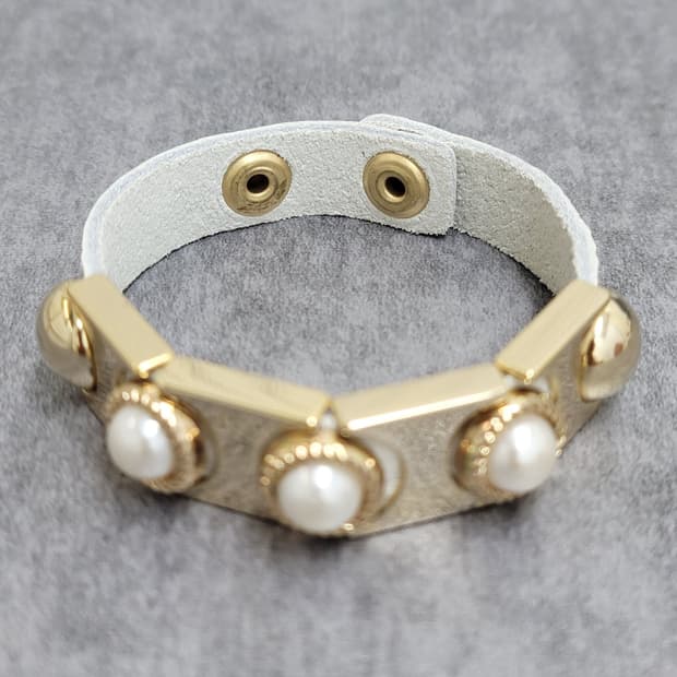 vintage leather bracelet