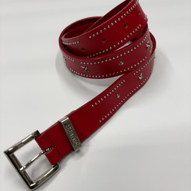 GUESS 게스 빈티지 레드 스터드 레더 벨트