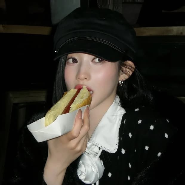 BABYMONSTER 아사 착용 모자