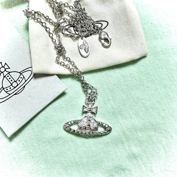 비비안웨스트우드 메이페어 바스 릴리프 목걸이