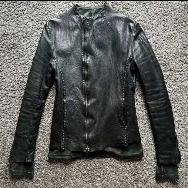 인카네이션 가죽자켓