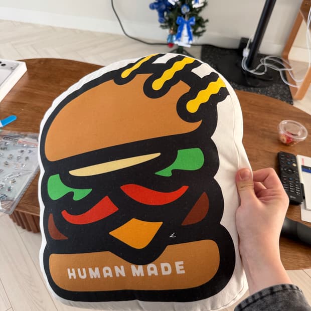 휴먼메이드 쉑쉑버거 콜라보 쿠션
