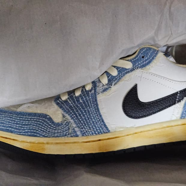 나이키 조던 1 로우 월드 메이크 재팬