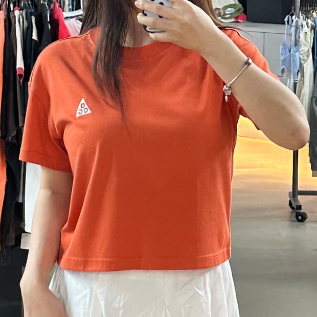 나이키 ACG 크롭반팔