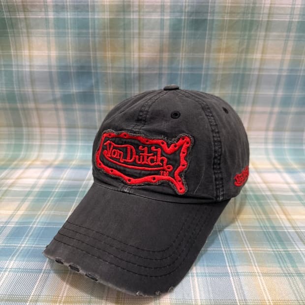 Von Dutch Black ball cap