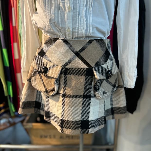 Burberry Nova check Wool Mini Skirt