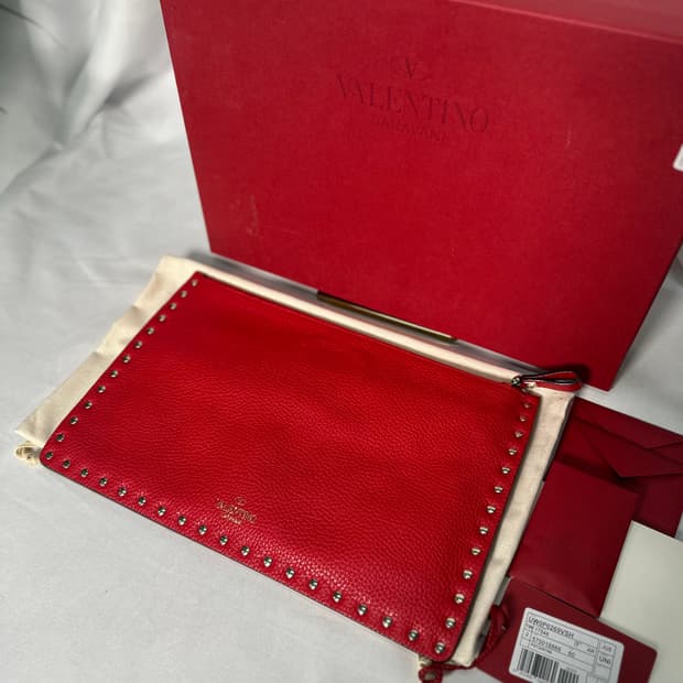 [정품]발렌티노 락스터드 클러치 레드