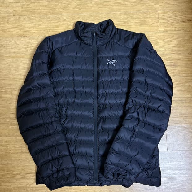 아크테릭스 세륨LT 경량 패딩 자켓(S)(새 상품 급)