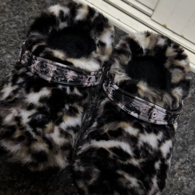 크록스 레오파드 퍼 250