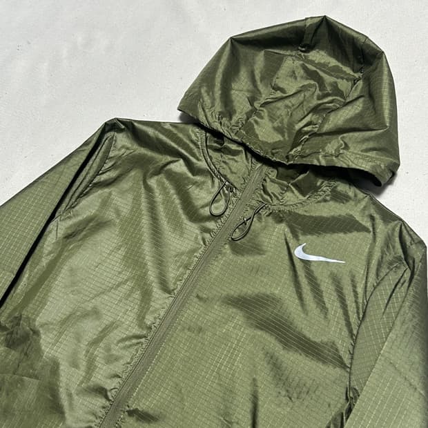 S 나이키 러닝 바람막이