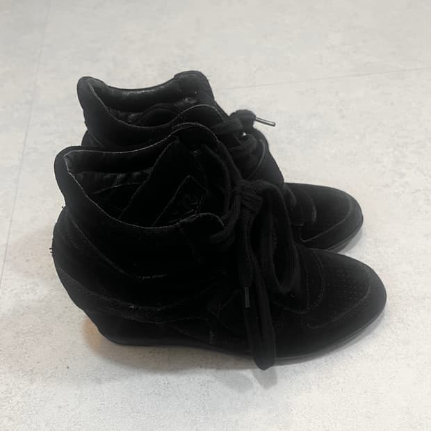 ash 아쉬 스웨이드 웨지힐 스니커즈 240