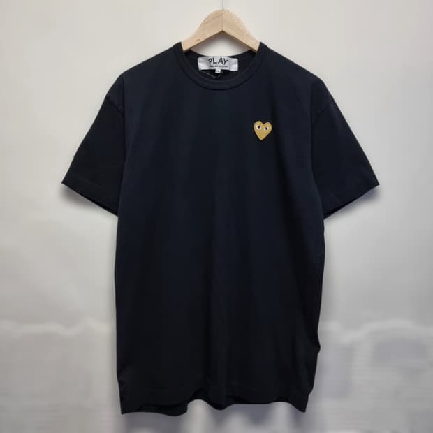 꼼데가르송 하트 와펜 반팔티 110