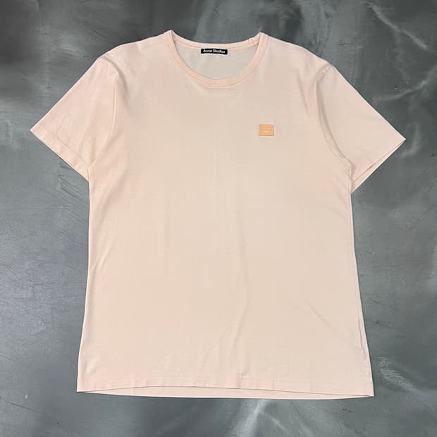  아크네스튜디오 페이스패치 반팔티 y16025