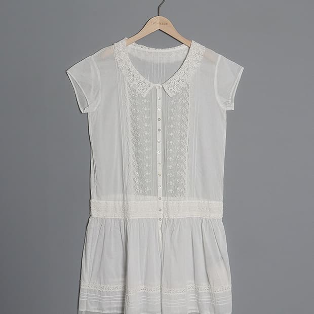 JOURNAL STANDARD Seethrough One-Piece