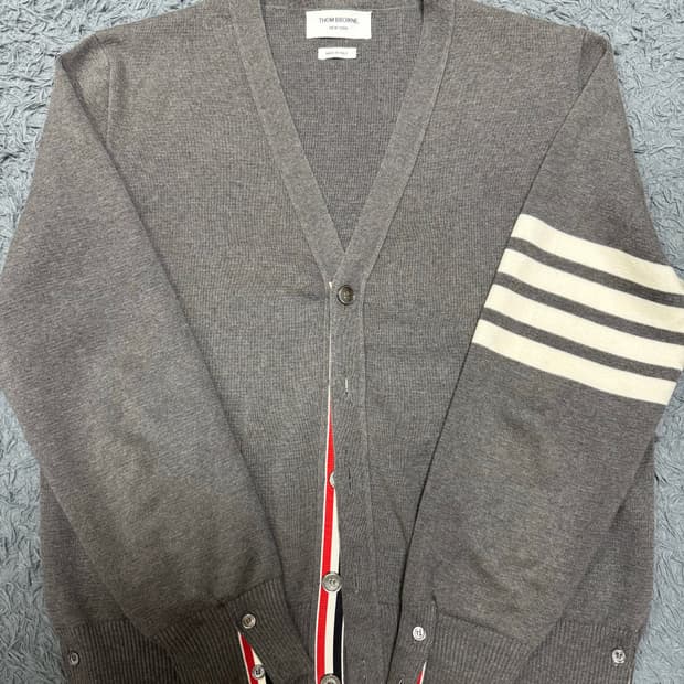 톰브라운 밀라노스티치 그레이 가디건 3사이즈