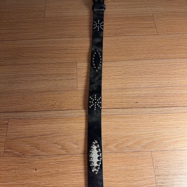 Made in japan, 레더 스터드 벨트.