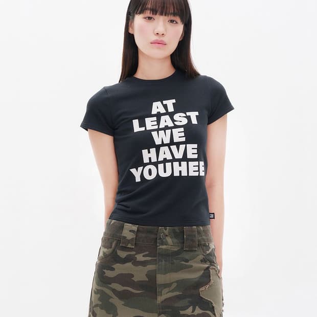 유희 레터링 반팔 티셔츠 블랙