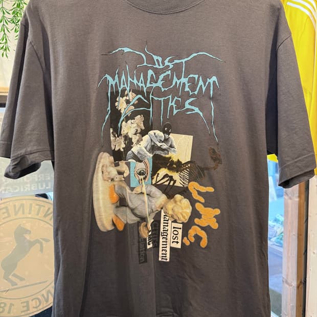 LMC ZT V2 차콜 티셔츠