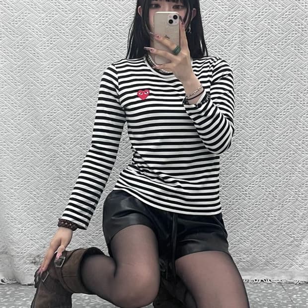 꼼데가르송 키치 하트와펜 스트라이프 긴팔티 M C11855