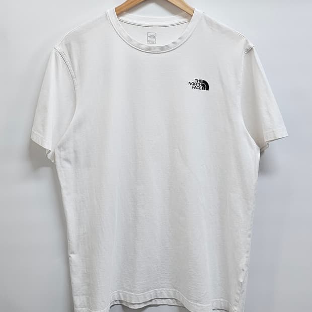 노스페이스 화이트 반팔 티셔츠 105
