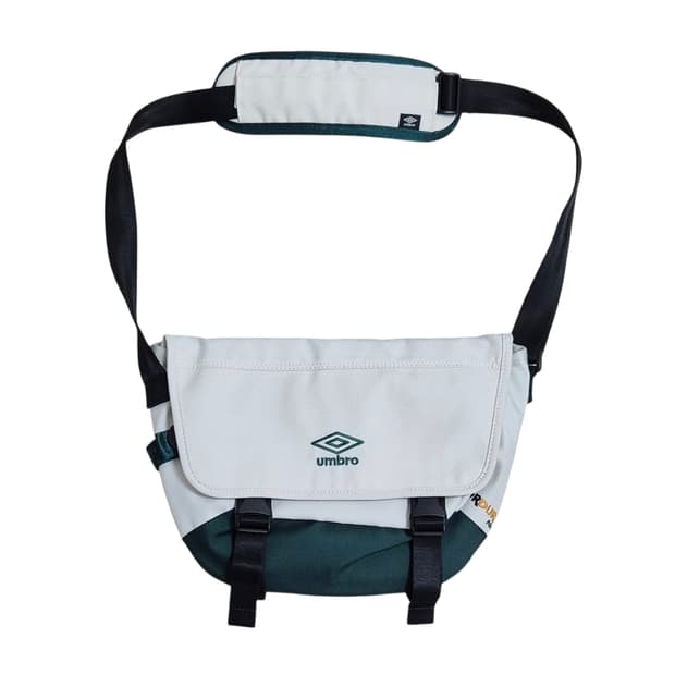 엄브로 코듀라 크로스백