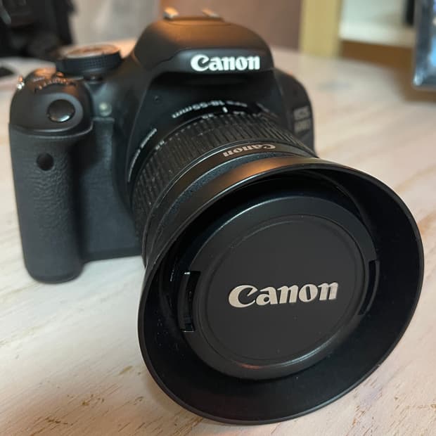 입문용 DSLR 풀세트/캐논 EOS 600D (18-55mm IS)