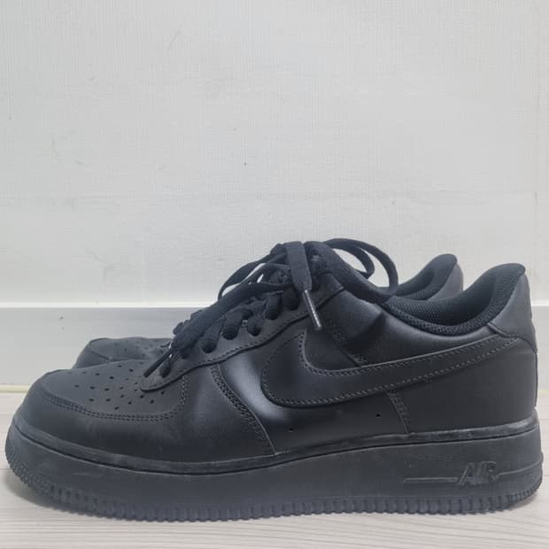 (275)나이키 에어포스 블랙
