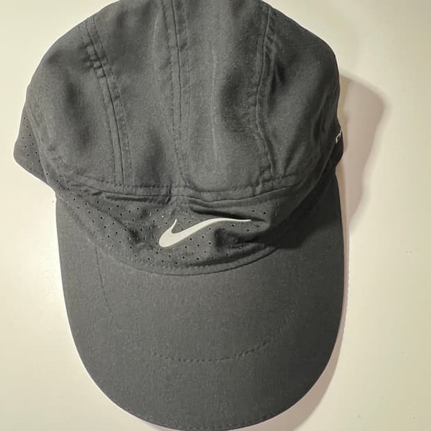 나이키 러닝캡 블랙