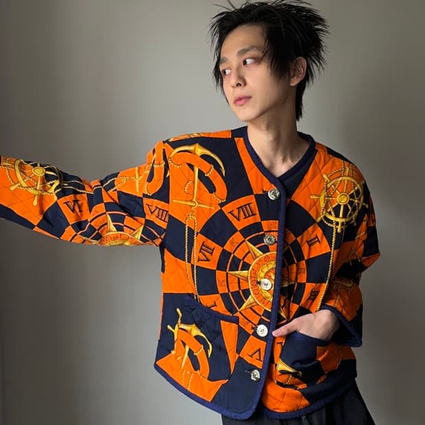 Kei-Two 골드 보이지 퀼팅 자켓