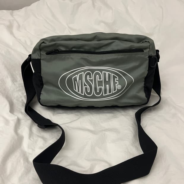 미스치프 나일론 크로스백