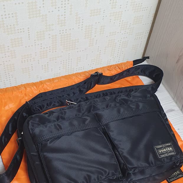 포터 올 뉴 탱커 슬링백 집 블랙 숄더백 판매